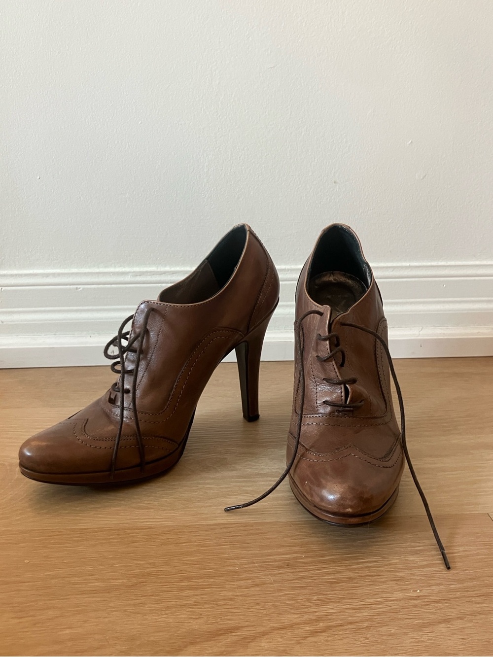 Marella Brown Leather Lace-Up High Heel Oxfords - Women's Dress Shoes Size 37